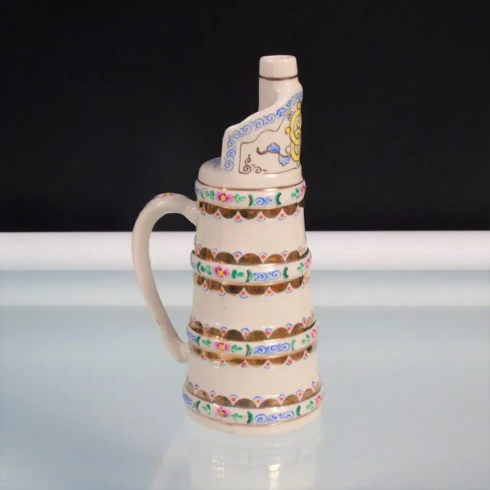 Vintage Sipping Cup Oriental Asian Design